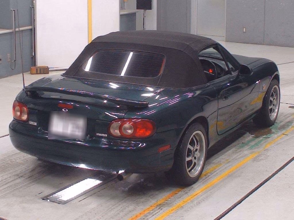 MAZDA ROADSTER