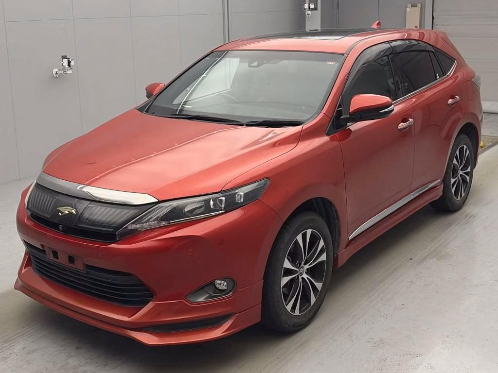 TOYOTA HARRIER