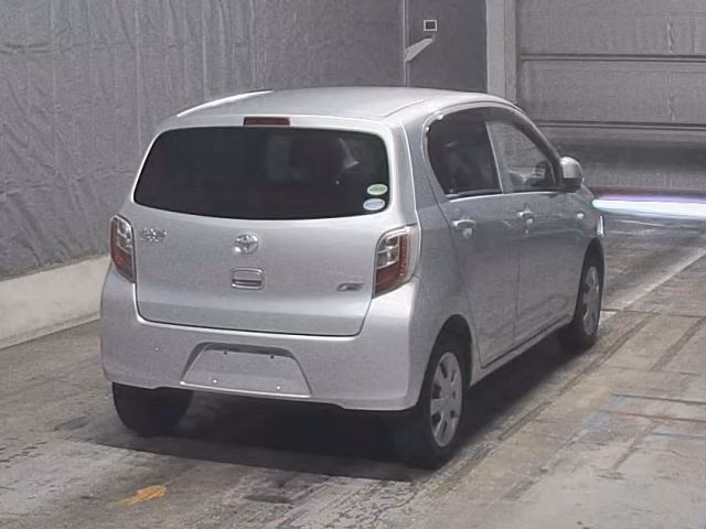 TOYOTA PIXIS EPOCH