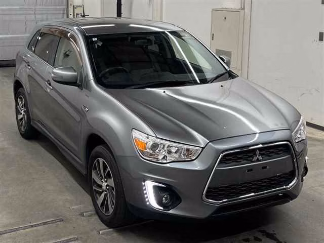 MITSUBISHI RVR