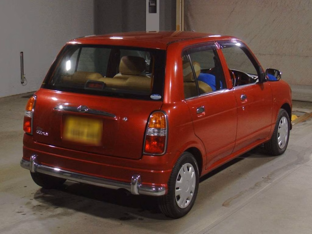DAIHATSU MIRA GINO