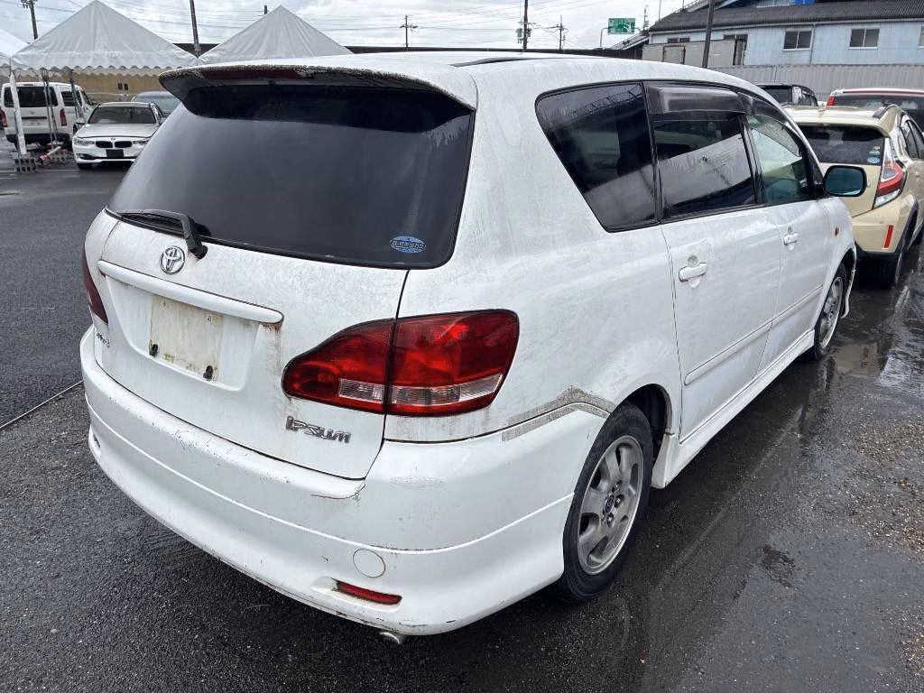 TOYOTA IPSUM