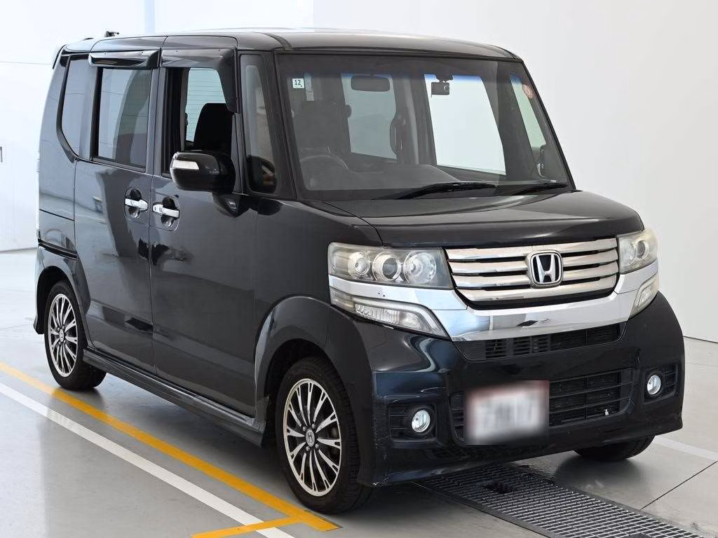 HONDA N-BOX
