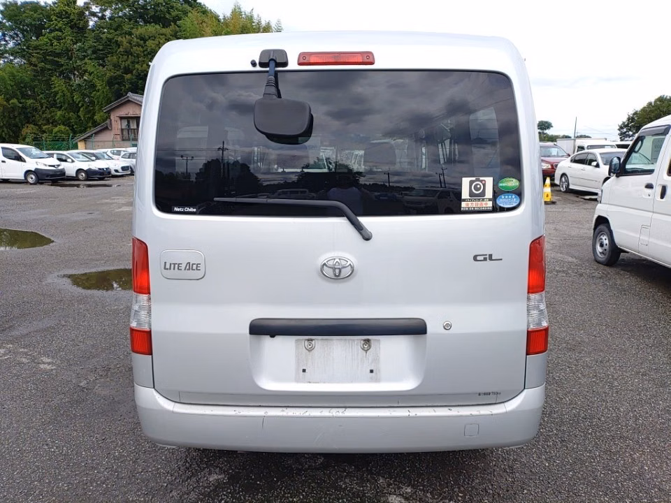 TOYOTA LITE ACE