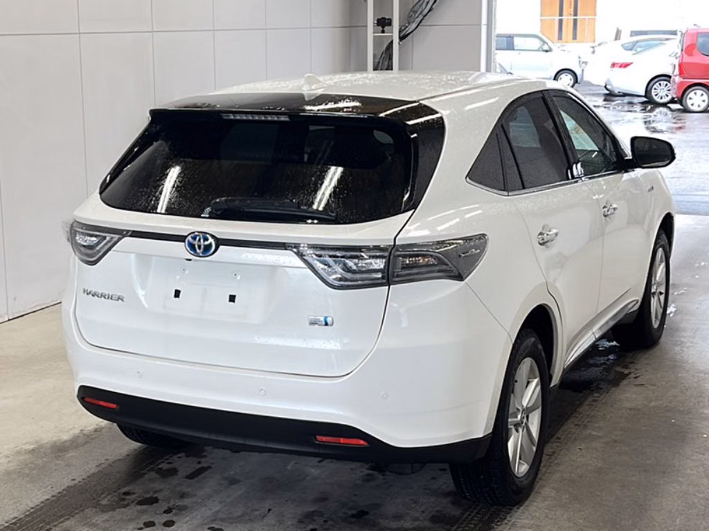 TOYOTA HARRIER
