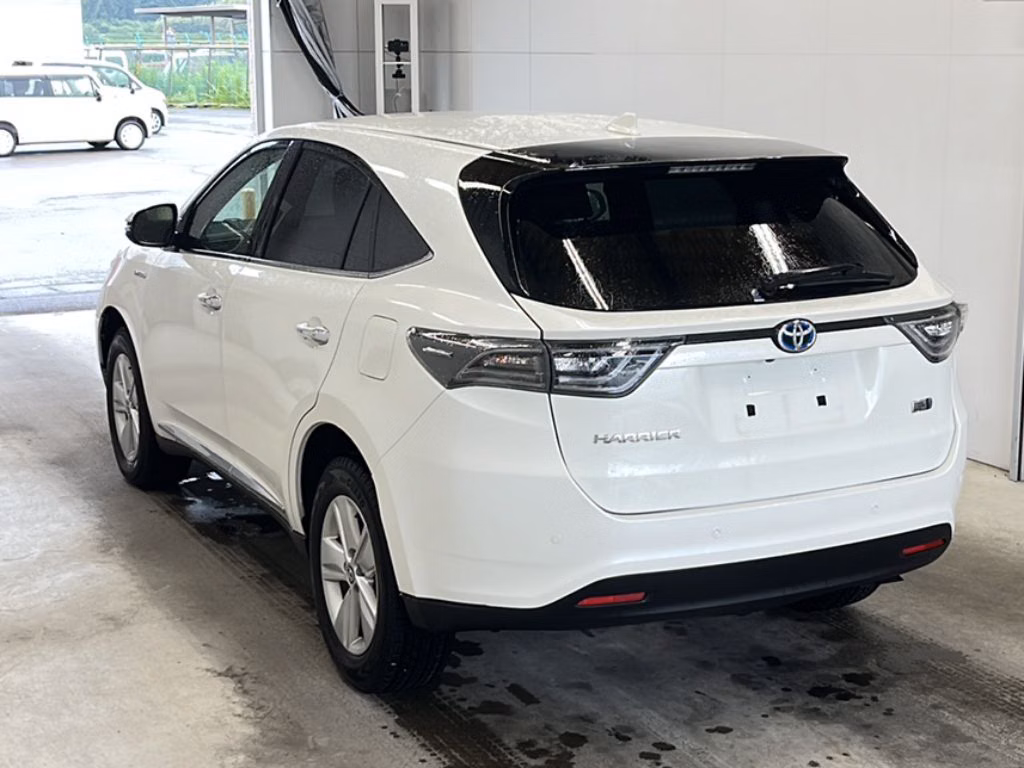 TOYOTA HARRIER