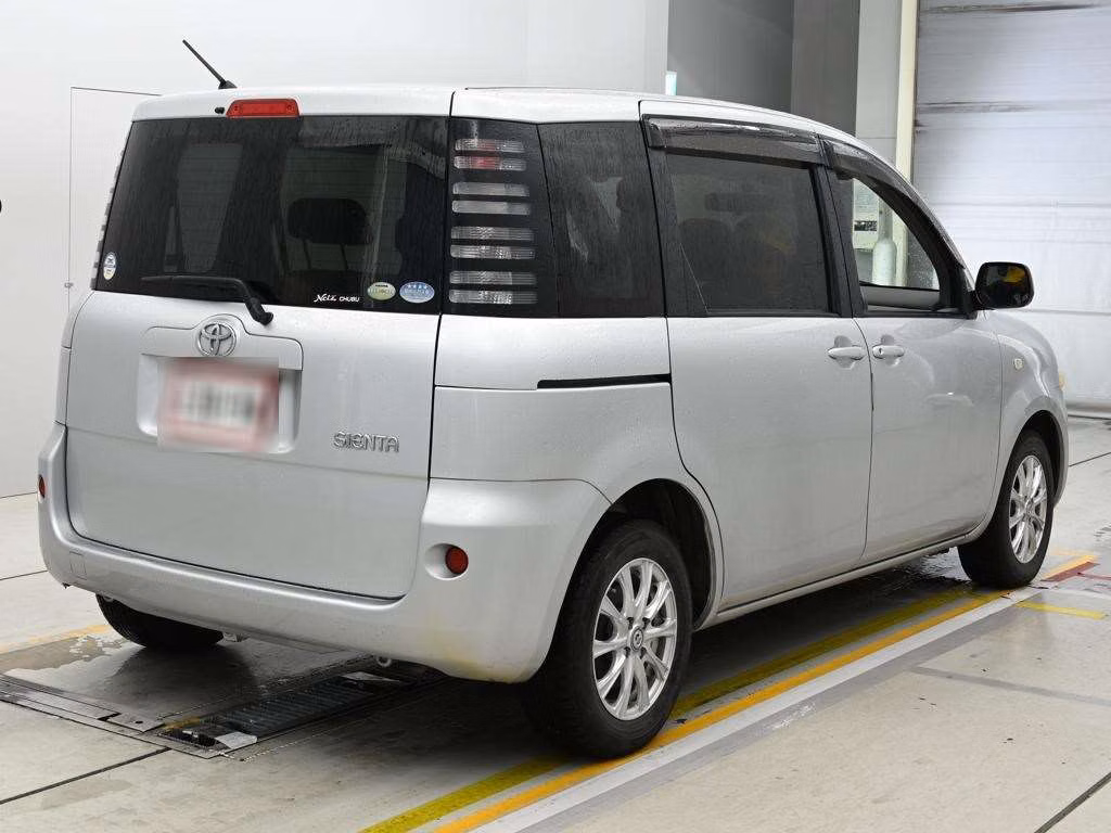 TOYOTA SIENTA
