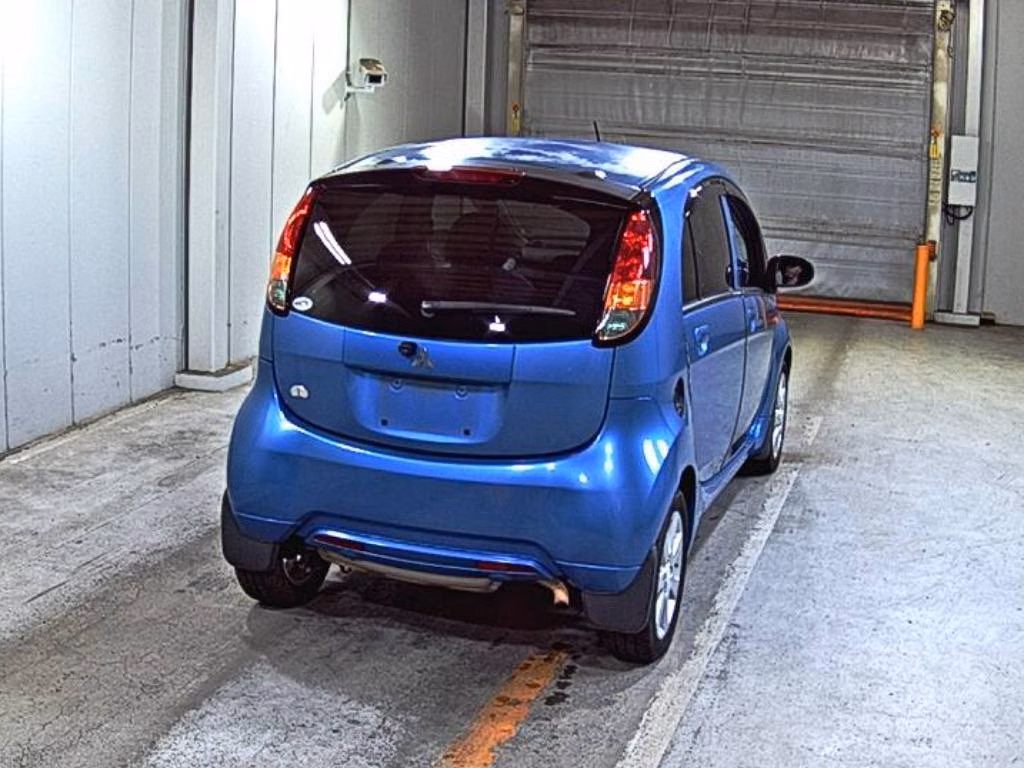 MITSUBISHI I