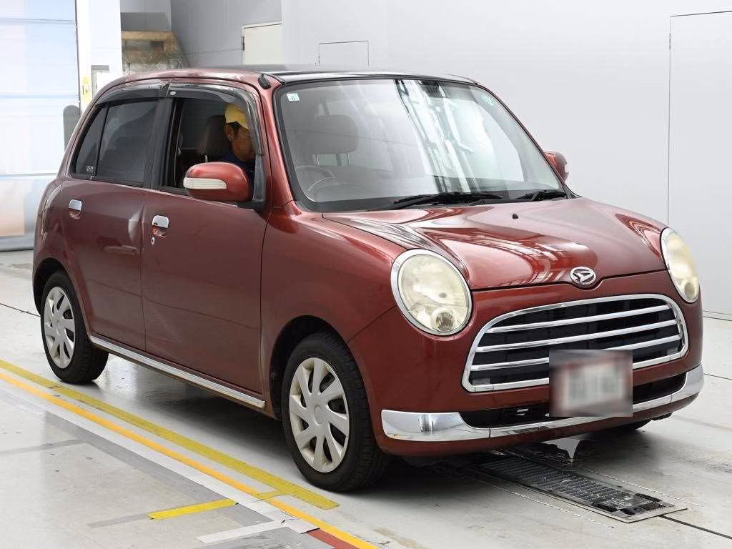 DAIHATSU MIRA GINO