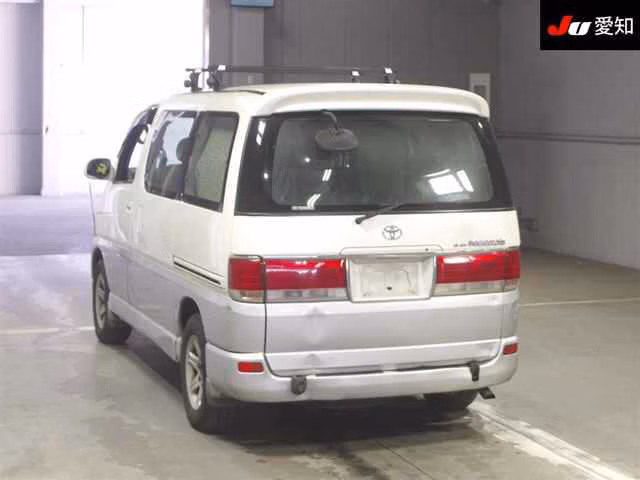 TOYOTA REGIUS