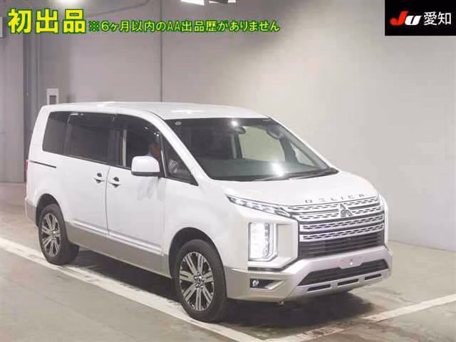 MITSUBISHI DELICA D:5