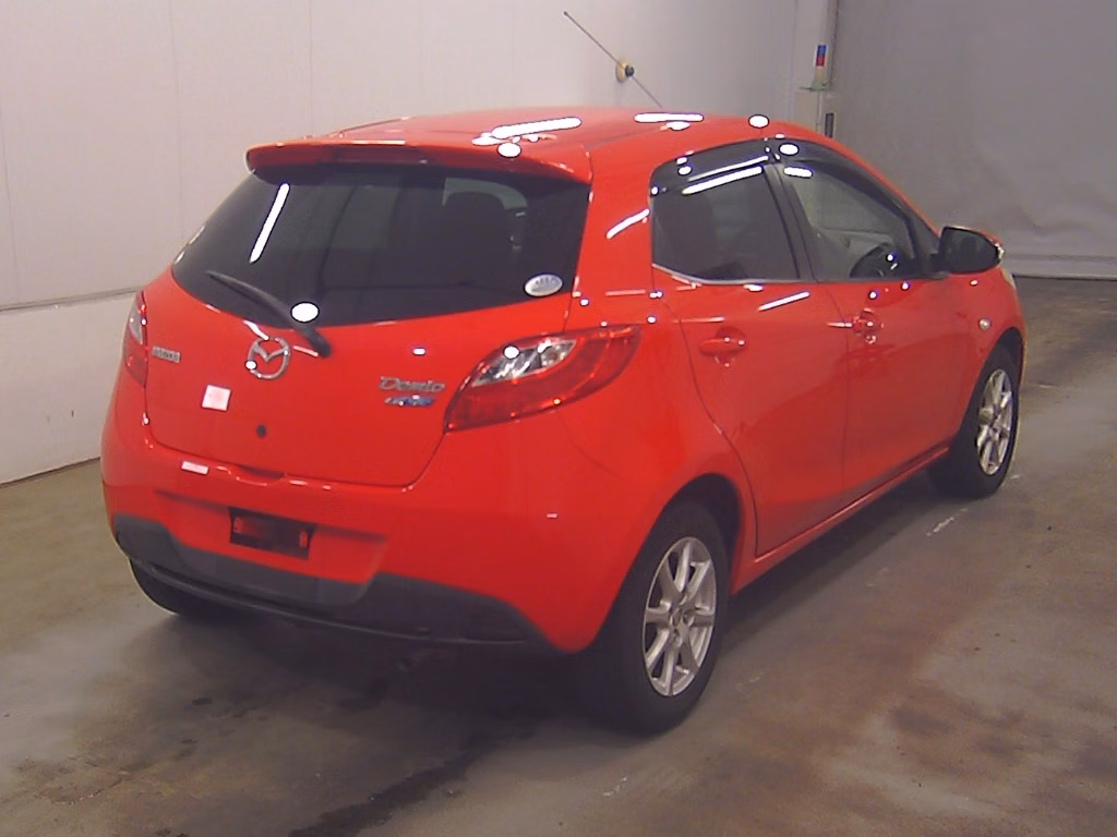 MAZDA DEMIO