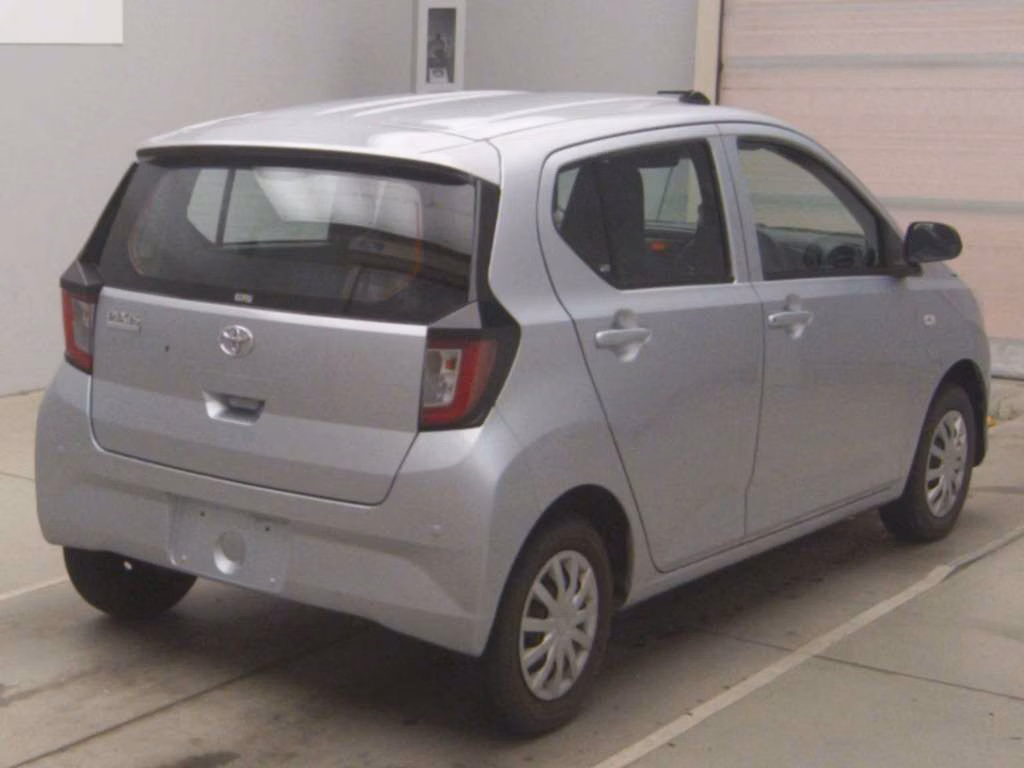 TOYOTA PIXIS EPOCH