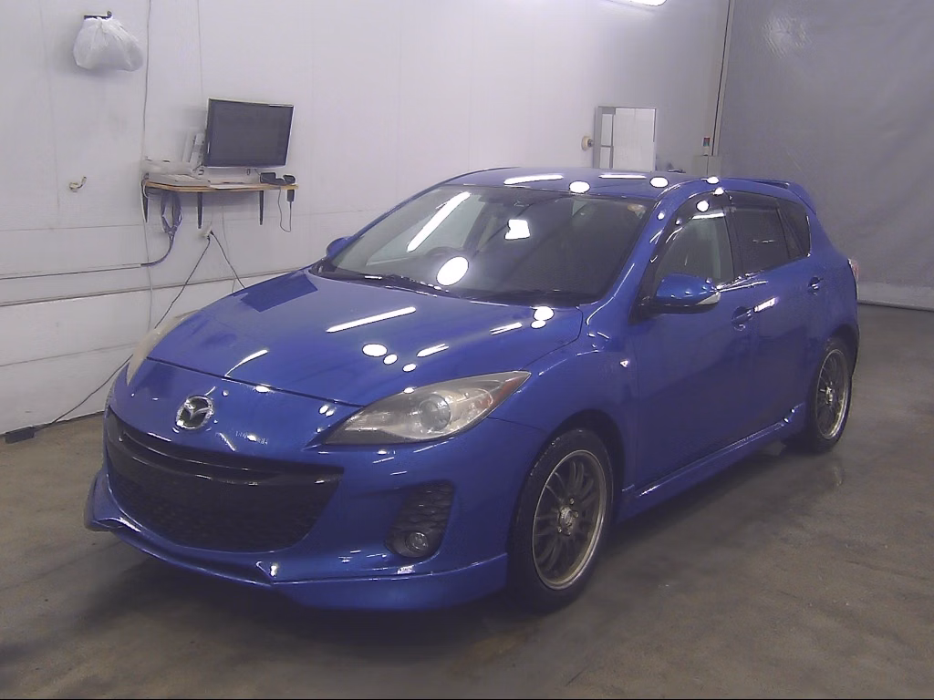 MAZDA AXELA