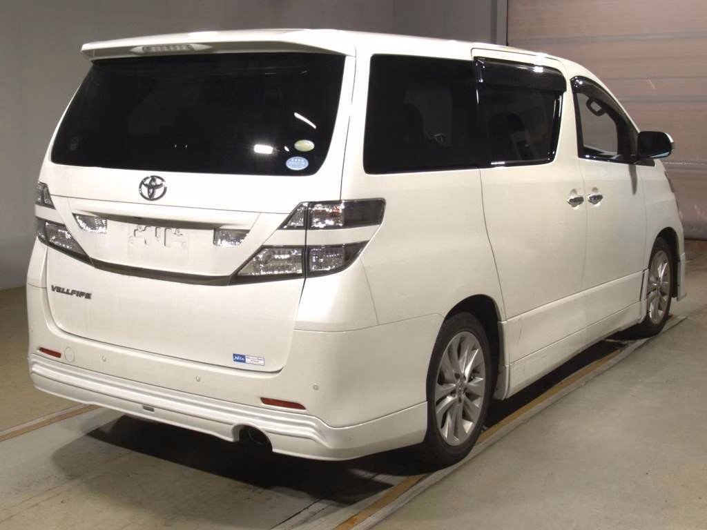 TOYOTA VELLFIRE