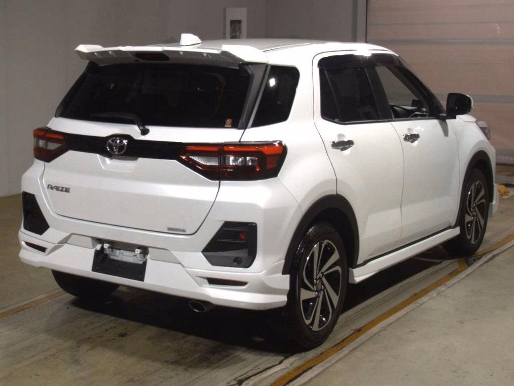 TOYOTA RAIZE