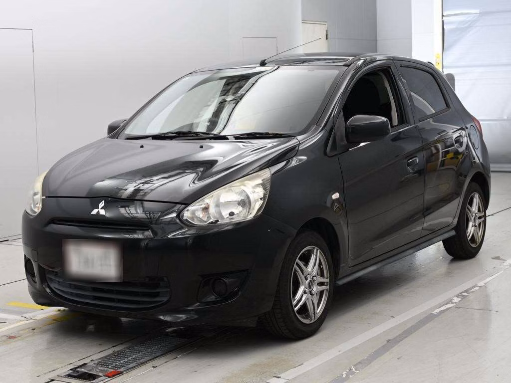 MITSUBISHI MIRAGE
