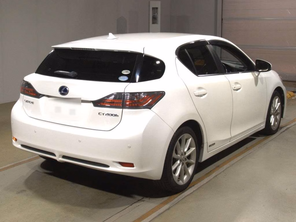 LEXUS CT200H
