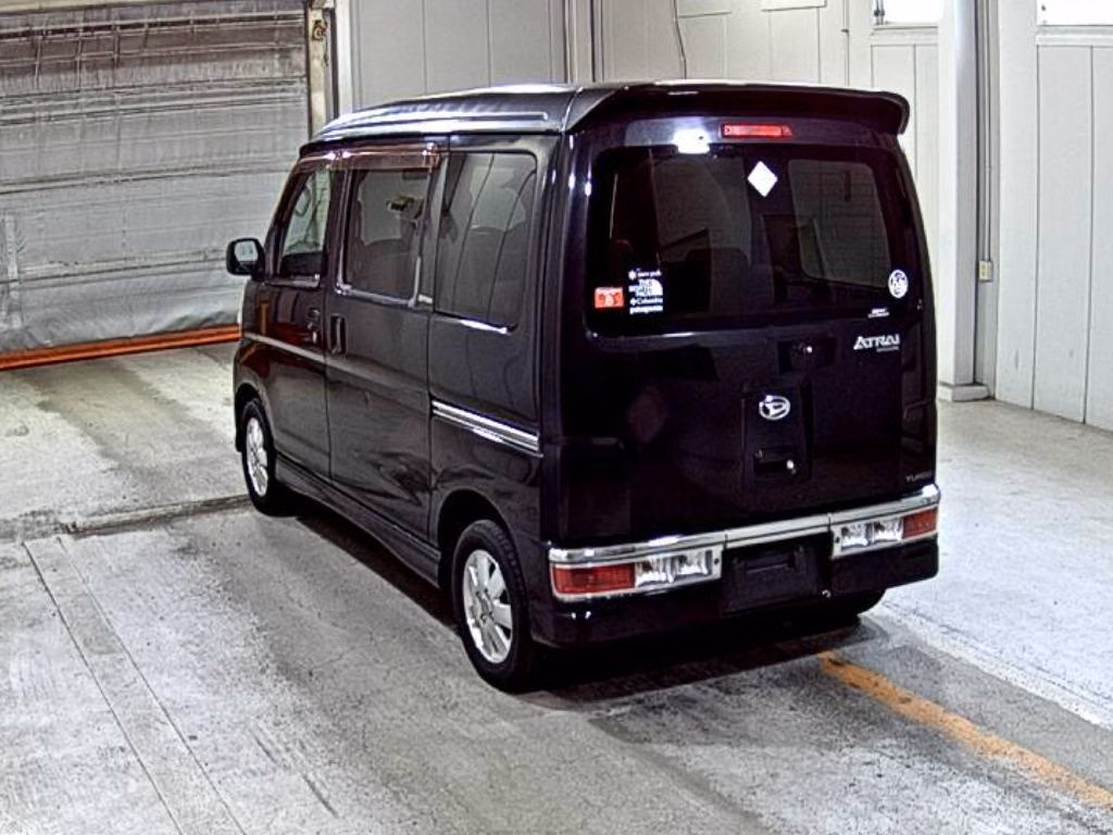 DAIHATSU ATRAI