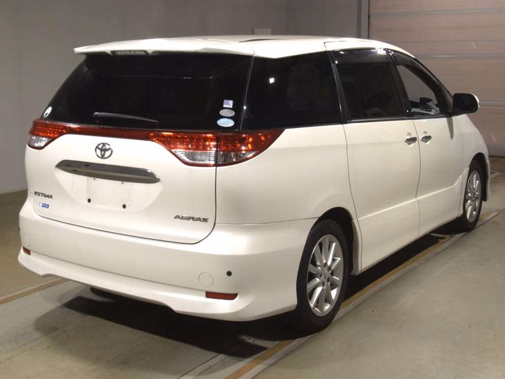 TOYOTA ESTIMA