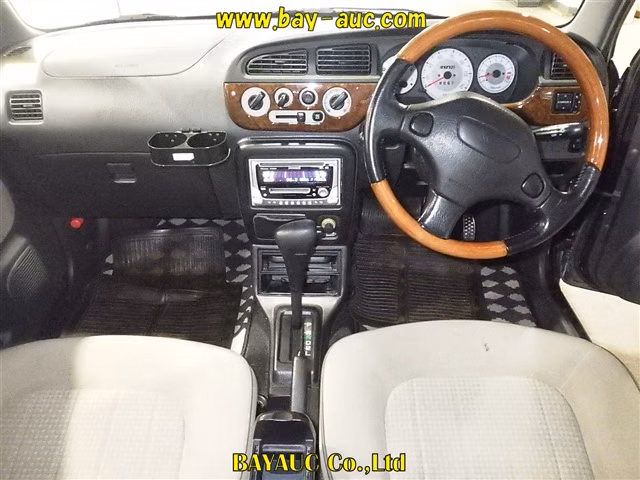 DAIHATSU MIRA GINO