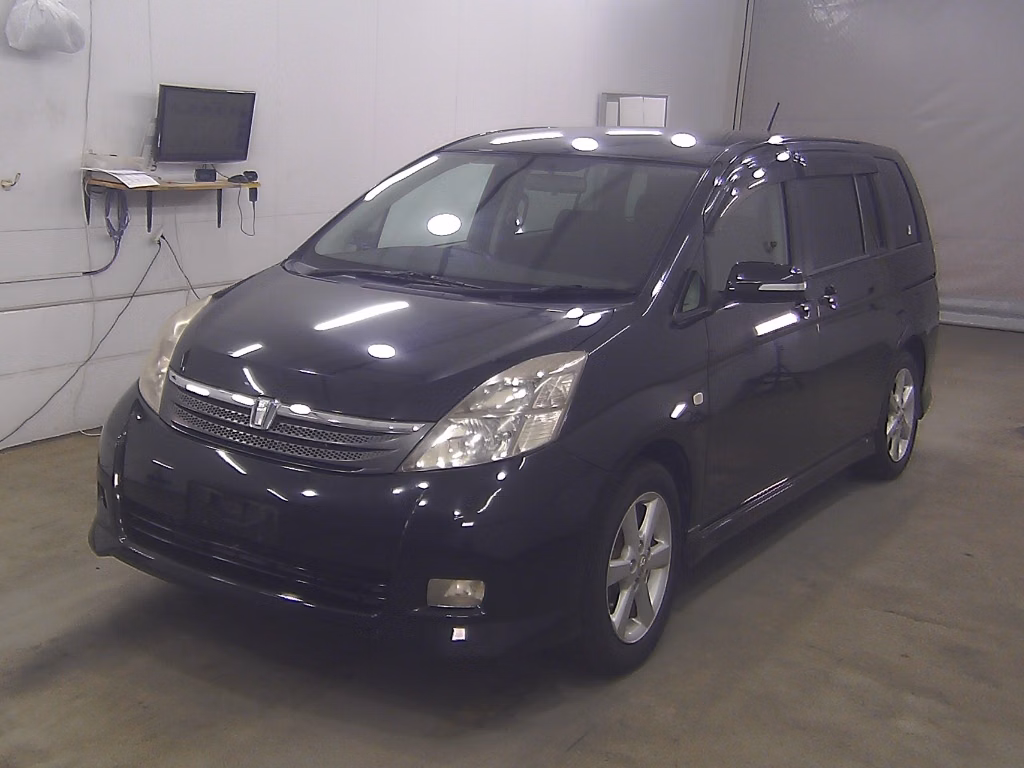 TOYOTA ISIS