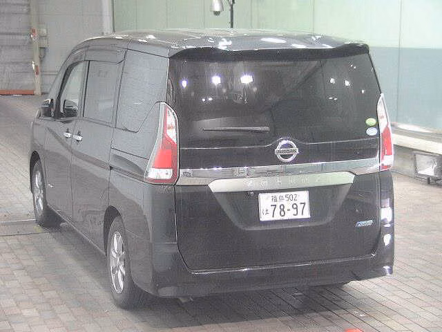 NISSAN SERENA