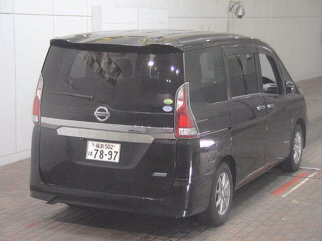 NISSAN SERENA