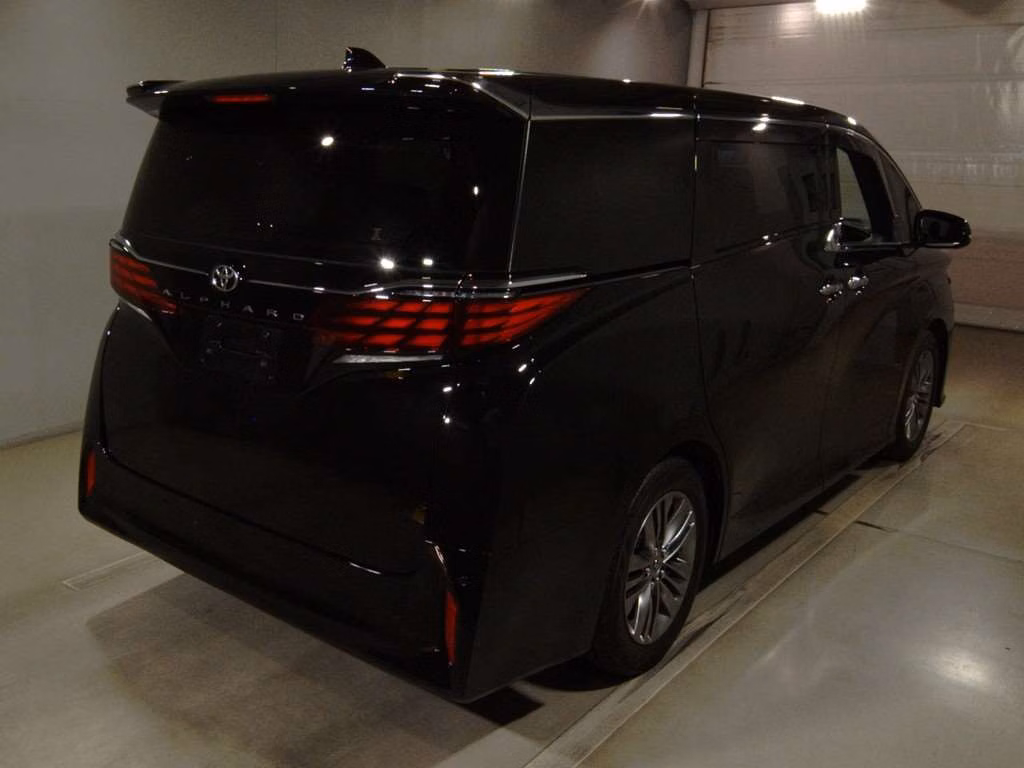 TOYOTA ALPHARD
