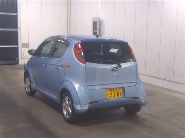 SUBARU R2