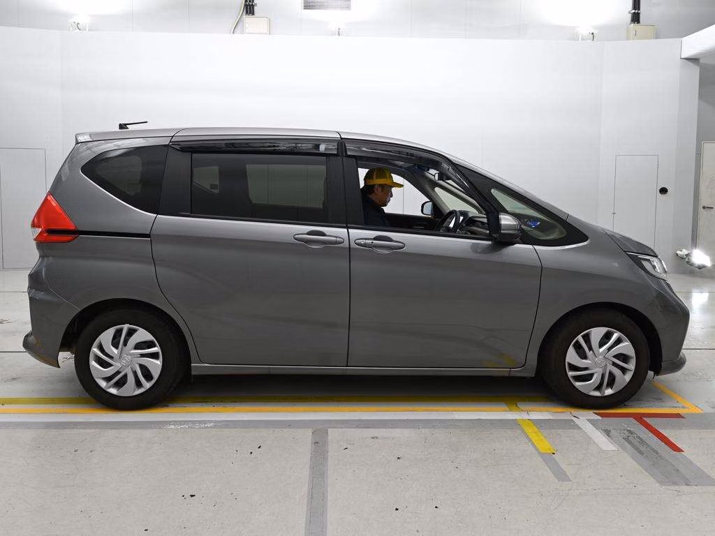 HONDA FREED+