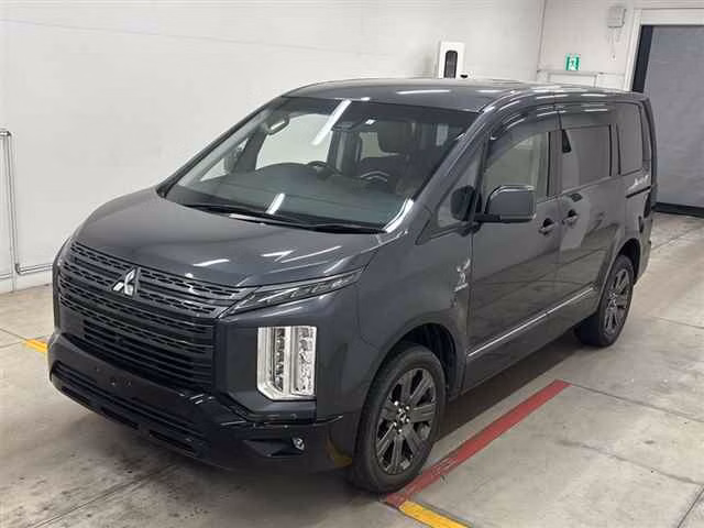 MITSUBISHI DELICA D:5