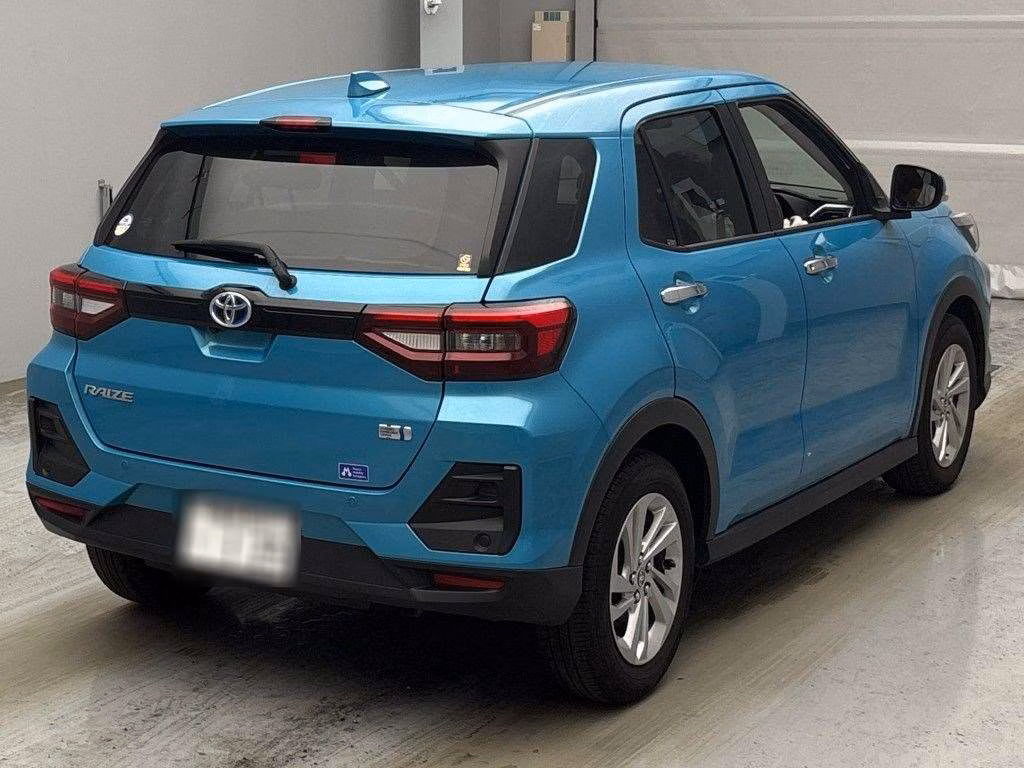 TOYOTA RAIZE