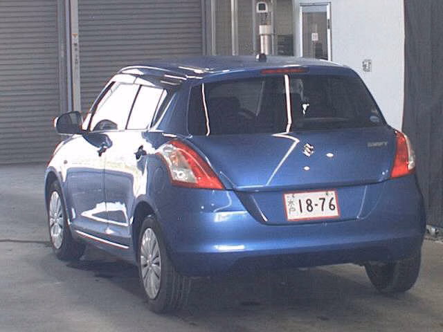 SUZUKI SWIFT
