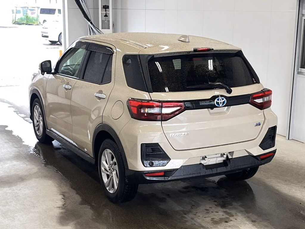 TOYOTA RAIZE