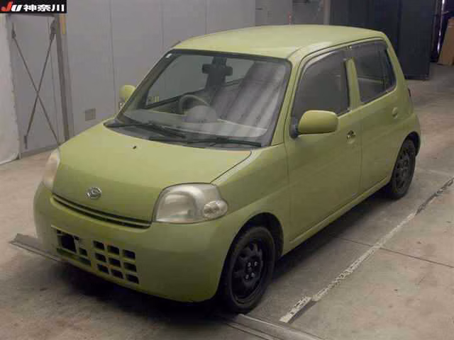 DAIHATSU ESSE