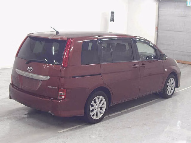 TOYOTA ISIS
