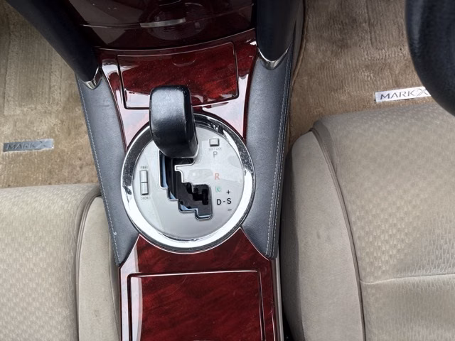 TOYOTA MARK X