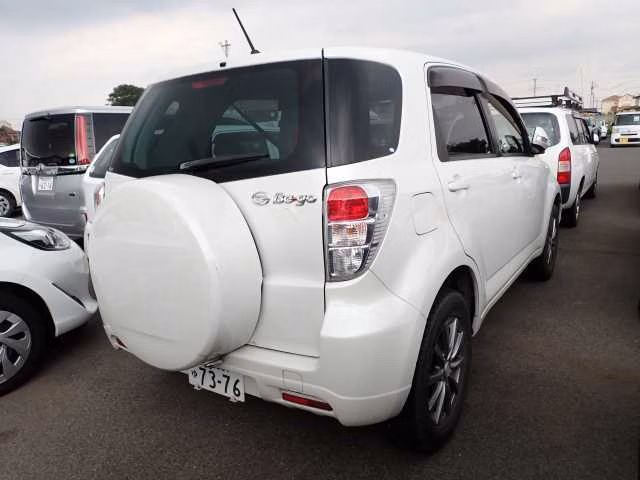 DAIHATSU BE-GO