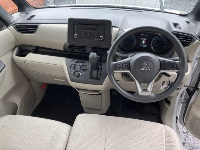 MITSUBISHI EK SPACE