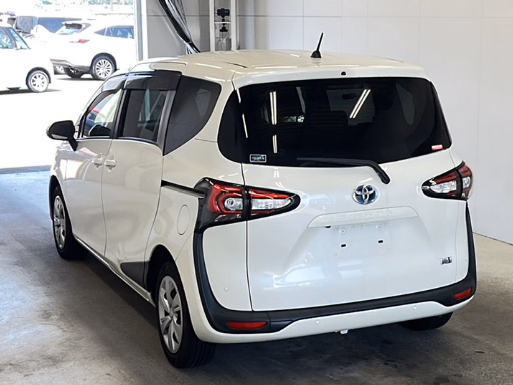 TOYOTA SIENTA
