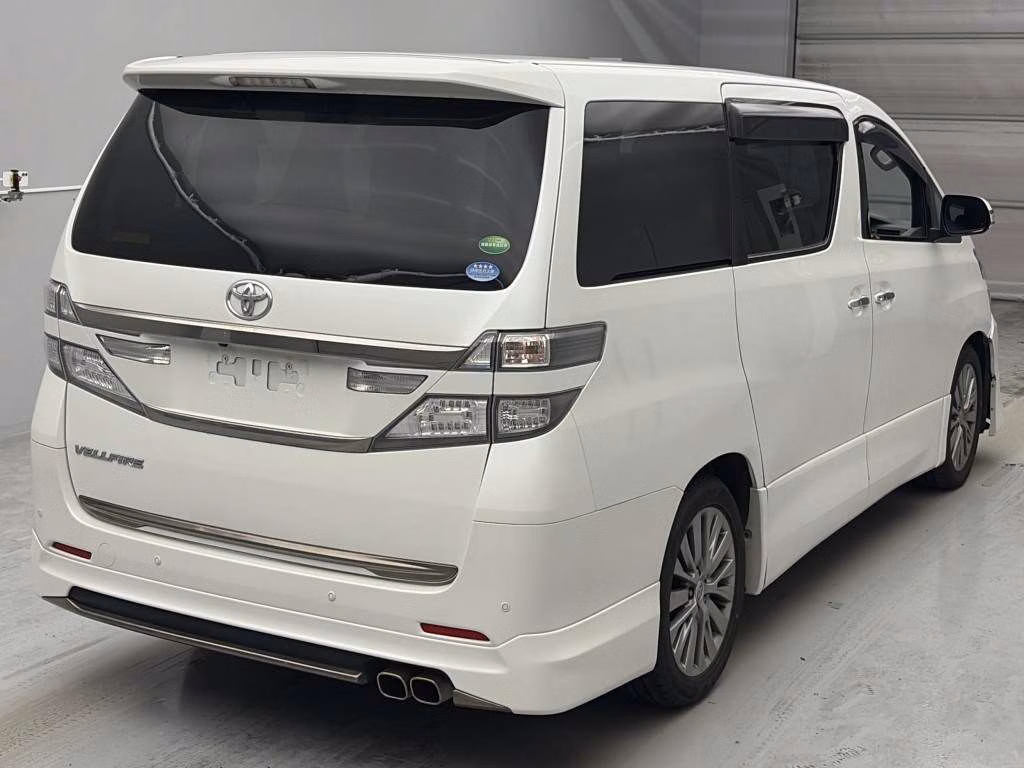 TOYOTA VELLFIRE