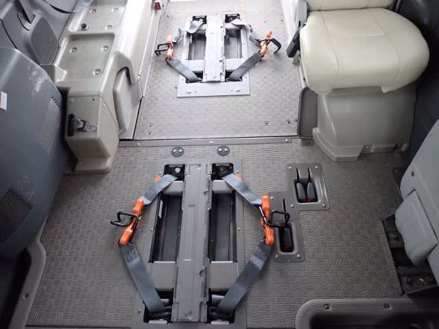 NISSAN NV350 CARAVAN