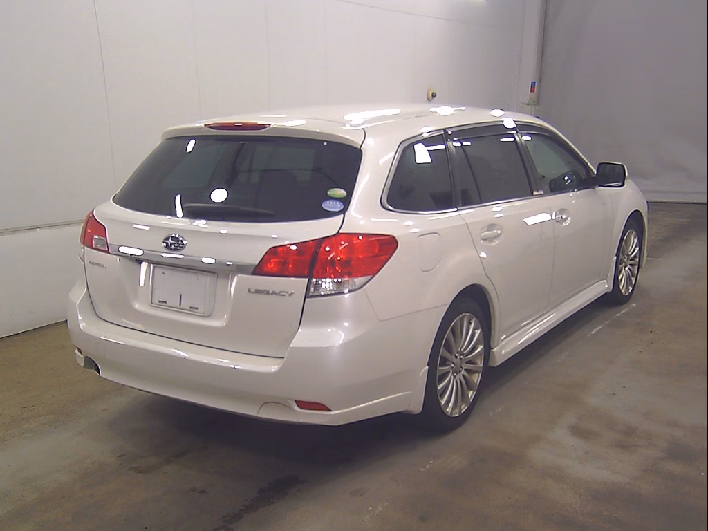 SUBARU LEGACY