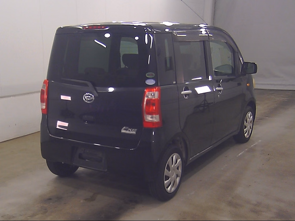 DAIHATSU TANTO EXE