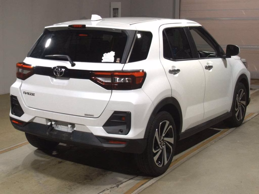 TOYOTA RAIZE