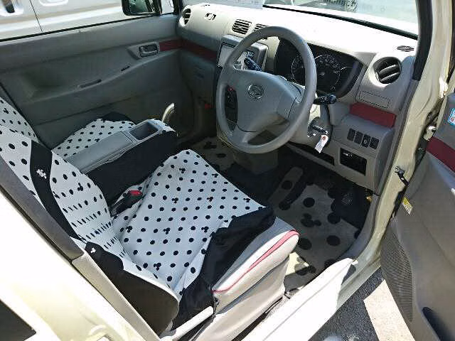 DAIHATSU MOVE CONTE