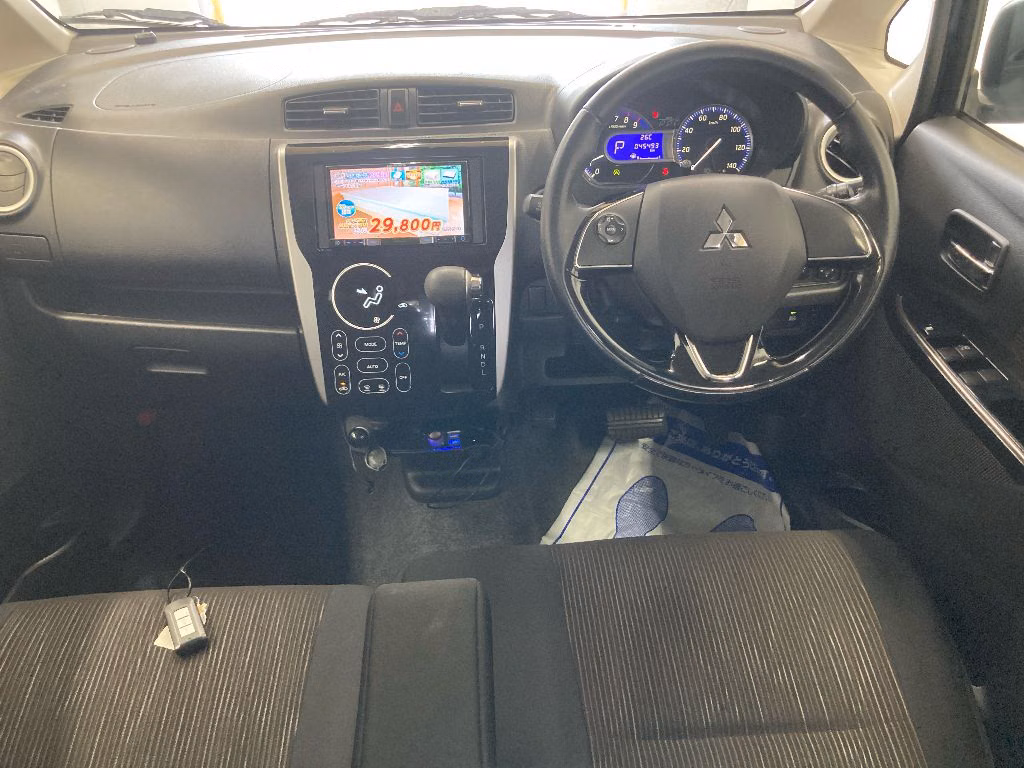 MITSUBISHI EK CUSTOM