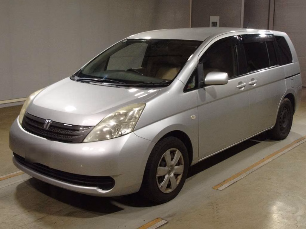 TOYOTA ISIS
