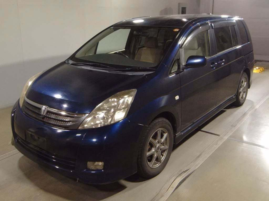 TOYOTA ISIS